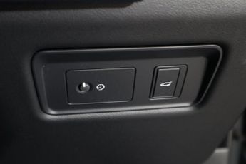 LAND ROVER RANGE ROVER SPORT 3.0 SD V6 Autobiography Dynamic Auto 4WD Euro 6 (s/s) 5dr