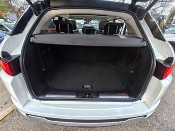 LAND ROVER RANGE ROVER EVOQUE 2.2 SD4 Dynamic SUV 5dr Diesel Auto 4WD Euro 5 (s/s) (190 ps)