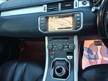 LAND ROVER RANGE ROVER EVOQUE 2.2 SD4 Dynamic SUV 5dr Diesel Auto 4WD Euro 5 (s/s) (190 ps)