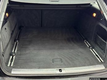 AUDI A6 AVANT 2.0 TDI S line Estate 5dr Diesel S Tronic quattro Euro 6 (s/s) (