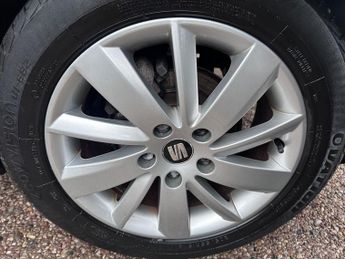 SEAT LEON 1.6 TDI CR SE Hatchback 5dr Diesel DSG Euro 5 (s/s) (105 ps)