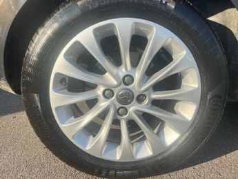 VAUXHALL CORSA 1.4i SE Hatchback 5dr Petrol Auto Euro 6 (90 ps)