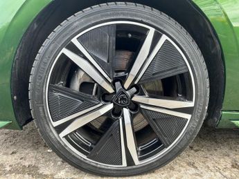 PEUGEOT 308 1.6 12.4kWh GT Hatchback 5dr Petrol Plug-in Hybrid e-EAT Euro 6 