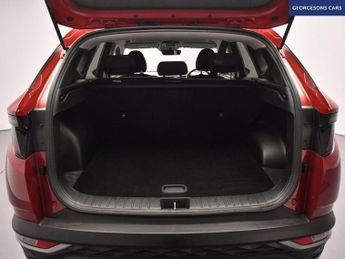 HYUNDAI TUCSON 1.6 h T-GDi SE Connect SUV 5dr Petrol Hybrid Auto Euro 6 (s/s) (