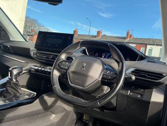 PEUGEOT 3008 1.5 BlueHDi Allure Premium + SUV 5dr Diesel Manual Euro 6 (s/s) 
