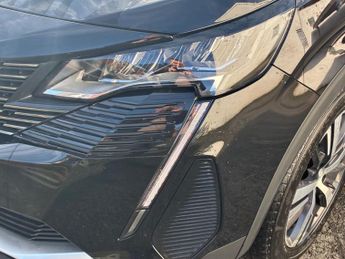 PEUGEOT 3008 1.5 BlueHDi Allure Premium + SUV 5dr Diesel Manual Euro 6 (s/s) 