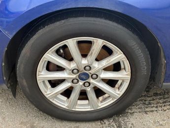 FORD GALAXY 2.0 TDCi Titanium X MPV 5dr Diesel Powershift Euro 6 (s/s) (180 