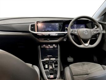 VAUXHALL GRANDLAND 1.2 Turbo Ultimate SUV 5dr Petrol Auto Euro 6 (s/s) (130 ps)