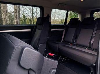 TOYOTA PROACE VERSO  Toyota PROACE Verso 50kWh Shuttle Long MPV Auto LWB 5dr.*VAT Q*