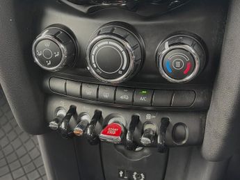 MINI HATCH 1.5 Cooper Hatchback 3dr Petrol Auto Euro 6 (s/s) (136 ps)