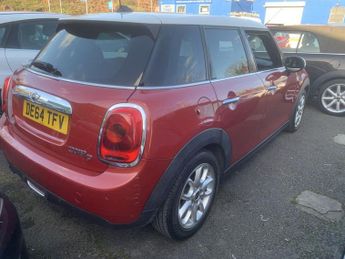 MINI HATCH 1.5 Cooper D Hatchback 5dr Diesel Auto Euro 6 (s/s) (116 ps)