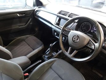 SKODA FABIA 1.0 TSI SE L Hatchback 5dr Petrol DSG Euro 6 (s/s) (110 ps)