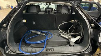 FORD MUSTANG MACH-E Standard Range 70kWh SUV 5dr Electric Automatic (269 ps)