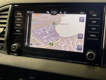 SKODA KAROQ 1.5 TSI ACT SE L SUV 5dr Petrol DSG Euro 6 (s/s) (150 ps)