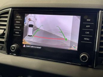 SKODA KAROQ 1.5 TSI ACT SE L SUV 5dr Petrol DSG Euro 6 (s/s) (150 ps)