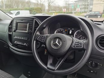 MERCEDES-BENZ VITO 2.1 114 CDI BlueTEC Panel Van 6dr Diesel Auto RWD L2 Euro 6 (136