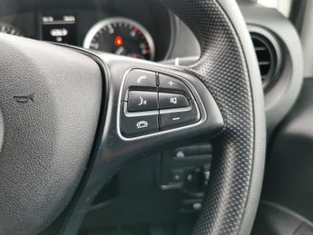 MERCEDES-BENZ VITO 2.1 114 CDI BlueTEC Panel Van 6dr Diesel Auto RWD L2 Euro 6 (136