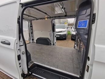 MERCEDES-BENZ VITO 2.1 114 CDI BlueTEC Panel Van 6dr Diesel Auto RWD L2 Euro 6 (136