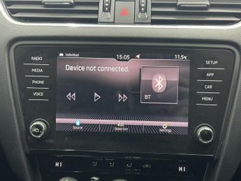 SKODA OCTAVIA 1.5 TSI ACT SE Estate 5dr Petrol DSG Euro 6 (s/s) (150 ps)