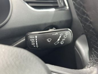 SKODA OCTAVIA 1.5 TSI ACT SE Estate 5dr Petrol DSG Euro 6 (s/s) (150 ps)