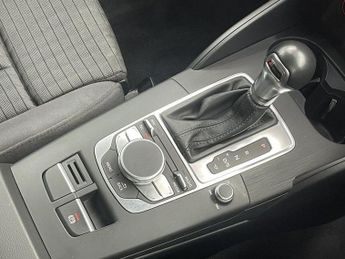 AUDI A3 2.0 TDI Sport Sportback 5dr Diesel S Tronic Euro 6 (s/s) (Nav) (