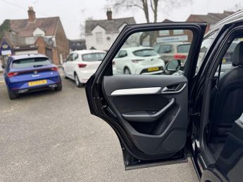 AUDI Q3 1.4 TFSI CoD S line Edition SUV 5dr Petrol S Tronic Euro 6 (s/s)