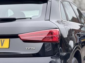 AUDI Q3 1.4 TFSI CoD S line Edition SUV 5dr Petrol S Tronic Euro 6 (s/s)