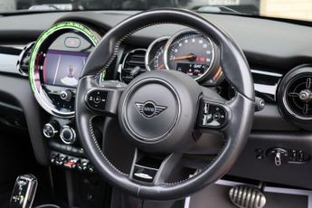 MINI CONVERTIBLE 1.5 COOPER SPORT