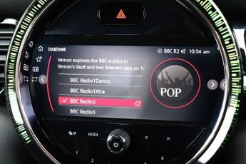 MINI CONVERTIBLE 1.5 COOPER SPORT