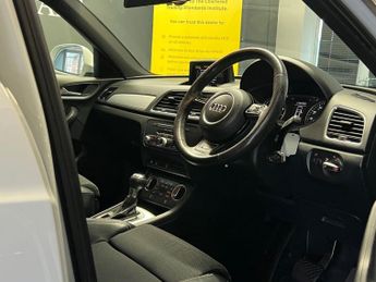 AUDI Q3 1.4 TFSI CoD S line SUV 5dr Petrol S Tronic Euro 6 (s/s) (150 ps