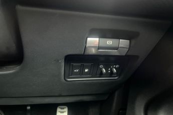 LAND ROVER RANGE ROVER EVOQUE 1.5 P300e 12.2kWh R-Dynamic S SUV 5dr Petrol Plug-in Hybrid Auto