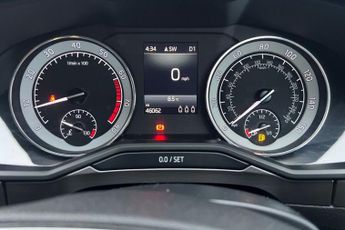 SKODA SUPERB 1.5 TSI ACT SE L Hatchback 5dr Petrol DSG Euro 6 (s/s) (150 ps) 