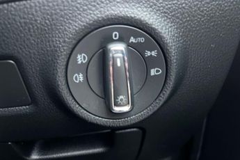 SKODA SUPERB 1.5 TSI ACT SE L Hatchback 5dr Petrol DSG Euro 6 (s/s) (150 ps) 