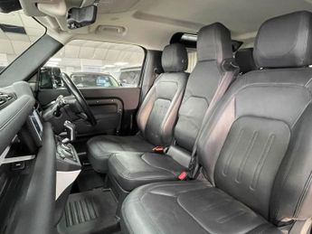 LAND ROVER DEFENDER 3.0 D250 MHEV SE SUV 3dr Diesel Auto 4WD Euro 6 (s/s) (250 ps)