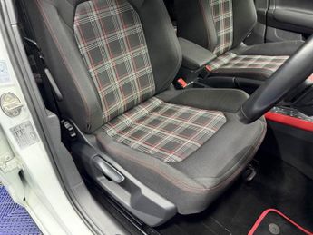 VOLKSWAGEN POLO 2.0 TSI GTI+ Hatchback 5dr Petrol DSG Euro 6 (s/s) (207 ps)