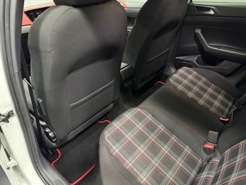 VOLKSWAGEN POLO 2.0 TSI GTI+ Hatchback 5dr Petrol DSG Euro 6 (s/s) (207 ps)
