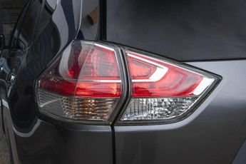 NISSAN X-TRAIL 1.6 dCi N-Vision SUV 5dr Diesel XTRON Euro 6 (s/s) (130 ps)