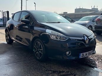 Renault Clio 1.2 16V Dynamique MediaNav Hatchback 5 Door Petrol Manual Black 