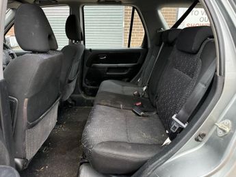 HONDA CR-V 2.2 i-CDTi Sport SUV 5 Door Diesel Manual Silver 1 Former Keeper