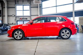 AUDI A3 2.0 TDI Sport Sportback 5dr Diesel S Tronic quattro Euro 6 (s/s)
