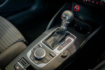 AUDI A3 2.0 TDI Sport Sportback 5dr Diesel S Tronic quattro Euro 6 (s/s)