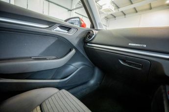AUDI A3 2.0 TDI Sport Sportback 5dr Diesel S Tronic quattro Euro 6 (s/s)