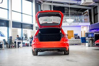 AUDI A3 2.0 TDI Sport Sportback 5dr Diesel S Tronic quattro Euro 6 (s/s)