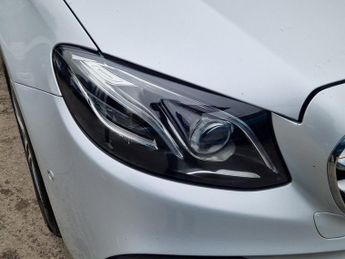 MERCEDES-BENZ E-CLASS 2.0 E300de 13.5kWh AMG Line (Premium) Estate 5dr Diesel Plug-in 