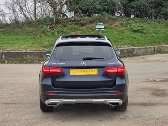 MERCEDES-BENZ GLC 2.1 GLC220d Sport (Premium) SUV 5dr Diesel G-Tronic 4MATIC Euro 