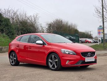 Volvo V40 1.6 D2 R-Design Nav Hatchback 5dr Diesel Manual Euro 5 (s/s) (11