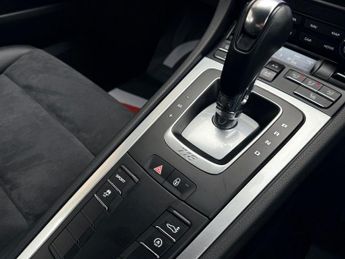 PORSCHE 718 CAYMAN 2.0T Coupe 2dr Petrol PDK Euro 6 (s/s) (300 ps)
