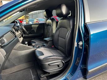 KIA NIRO 1.6h GDi 2 SUV 5dr Petrol Hybrid DCT Euro 6 (s/s) (139 bhp)