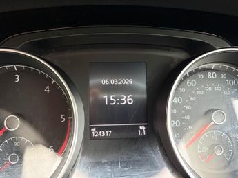 VOLKSWAGEN GOLF 2.0 TDI BlueMotion Tech GT Hatchback 5dr Diesel DSG Euro 5 (s/s)