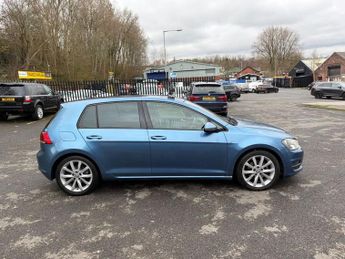 VOLKSWAGEN GOLF 2.0 TDI BlueMotion Tech GT Hatchback 5dr Diesel DSG Euro 5 (s/s)